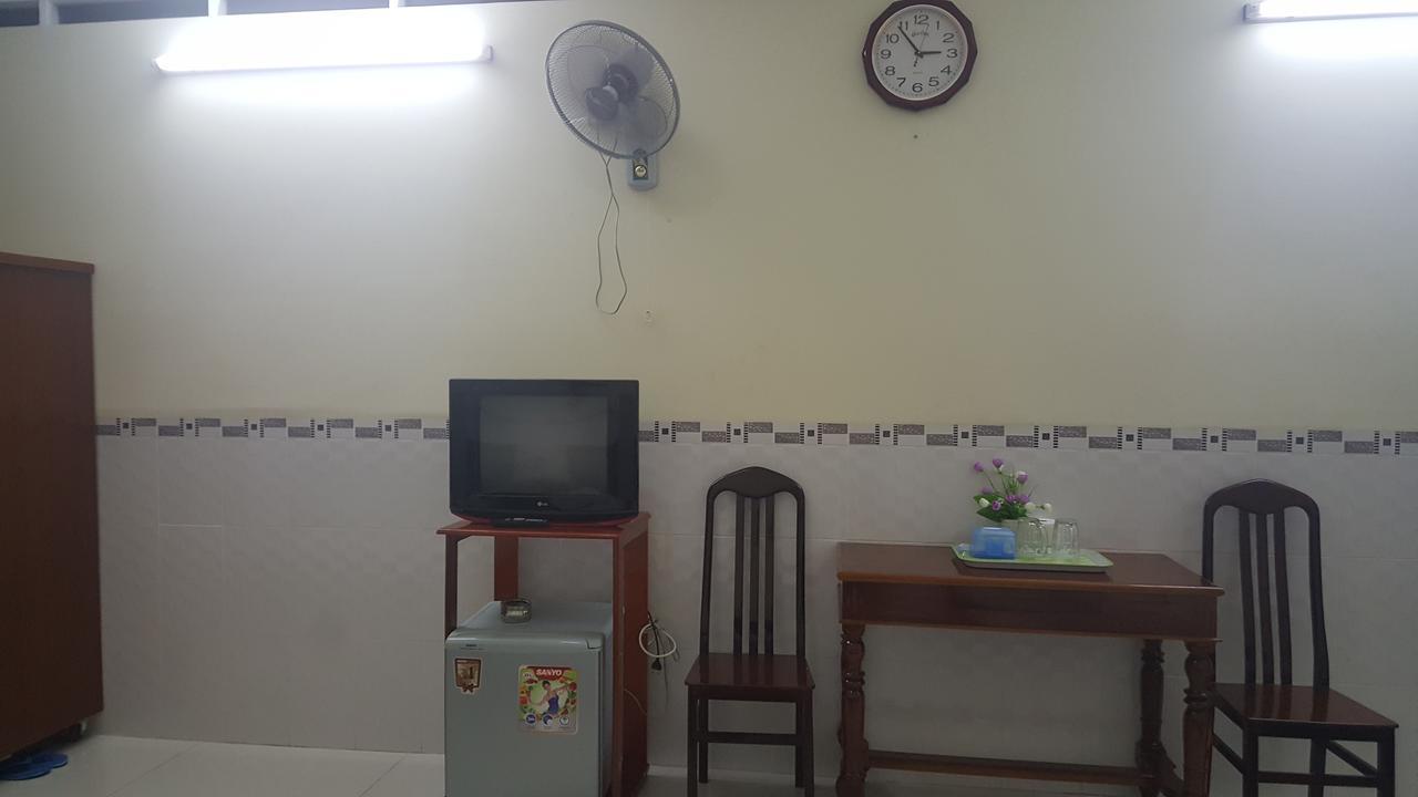 Huynh Nhu Hotel Cà Mau Exteriör bild